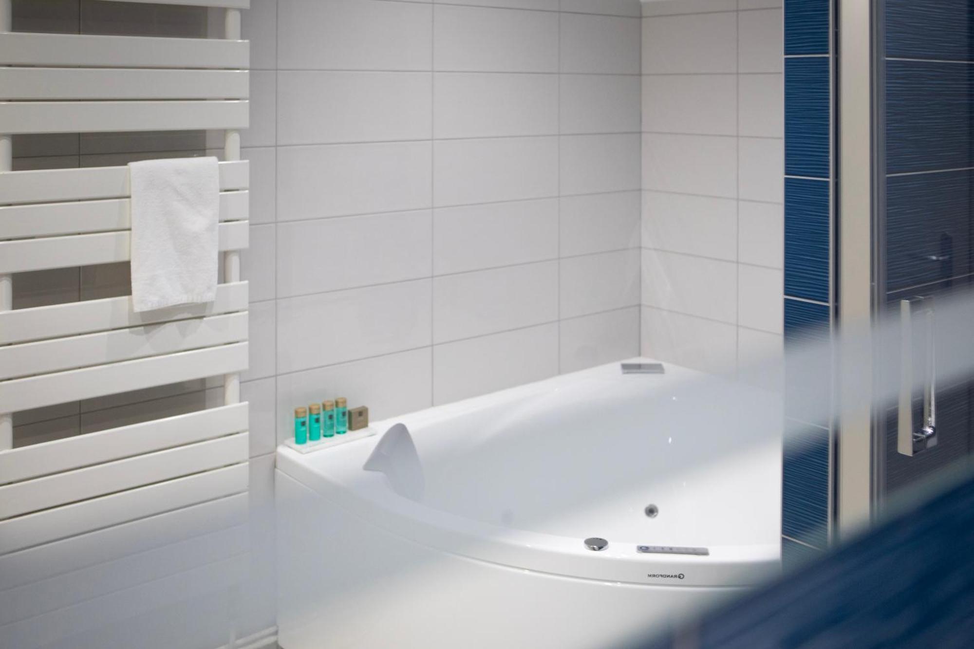 Colmarappart Vauban Avec Spa Extérieur photo